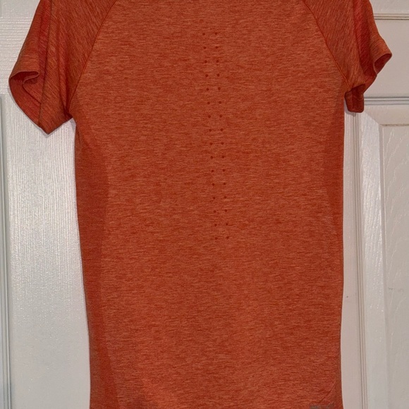 Nike Women's Bright Orange Short Sleeve Tee - Picture 4 of 4